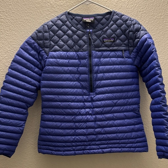 Patagonia Jackets & Blazers - Patagonia Women's Blue Quilted Puffer Pullover Jacket
